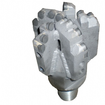 Center hole PDC bit